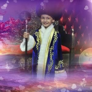 Meet your Posher, Fareeha